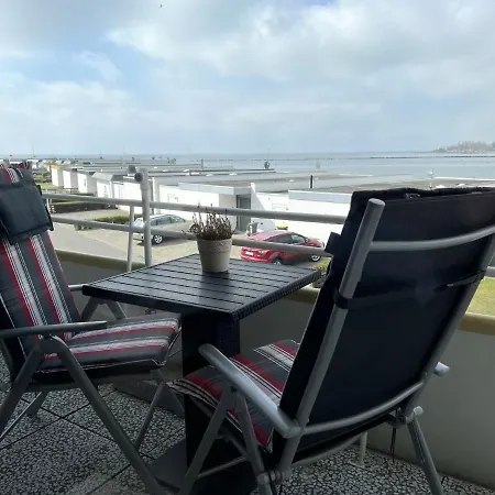 Meerblick-Apartment Meerzeit Südstrand 34m² 2 Pers. 1.OG BK MB WLAN Fehmarn Exterior foto